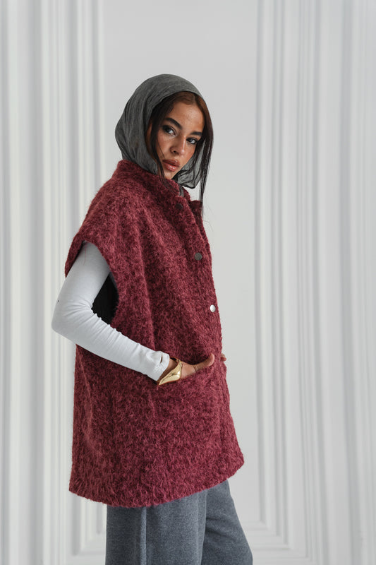 Fluffy Wool Vest -Dark Berry