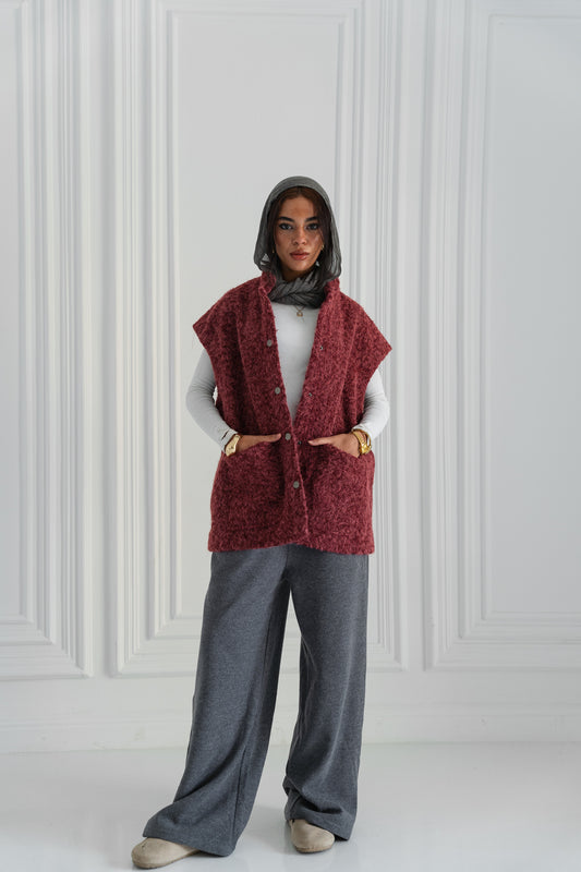 Fluffy Wool Vest -Dark Berry