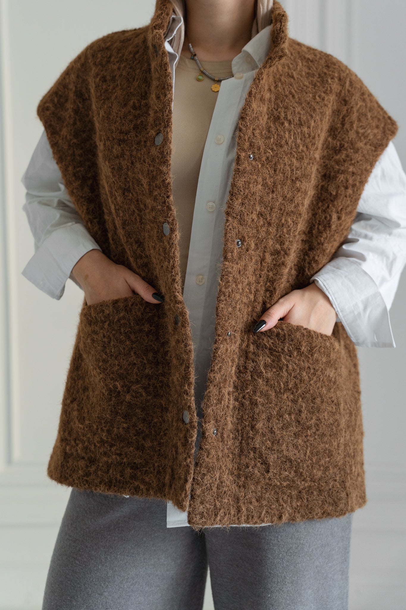 Fluffy Wool Vest - Warm Caramel